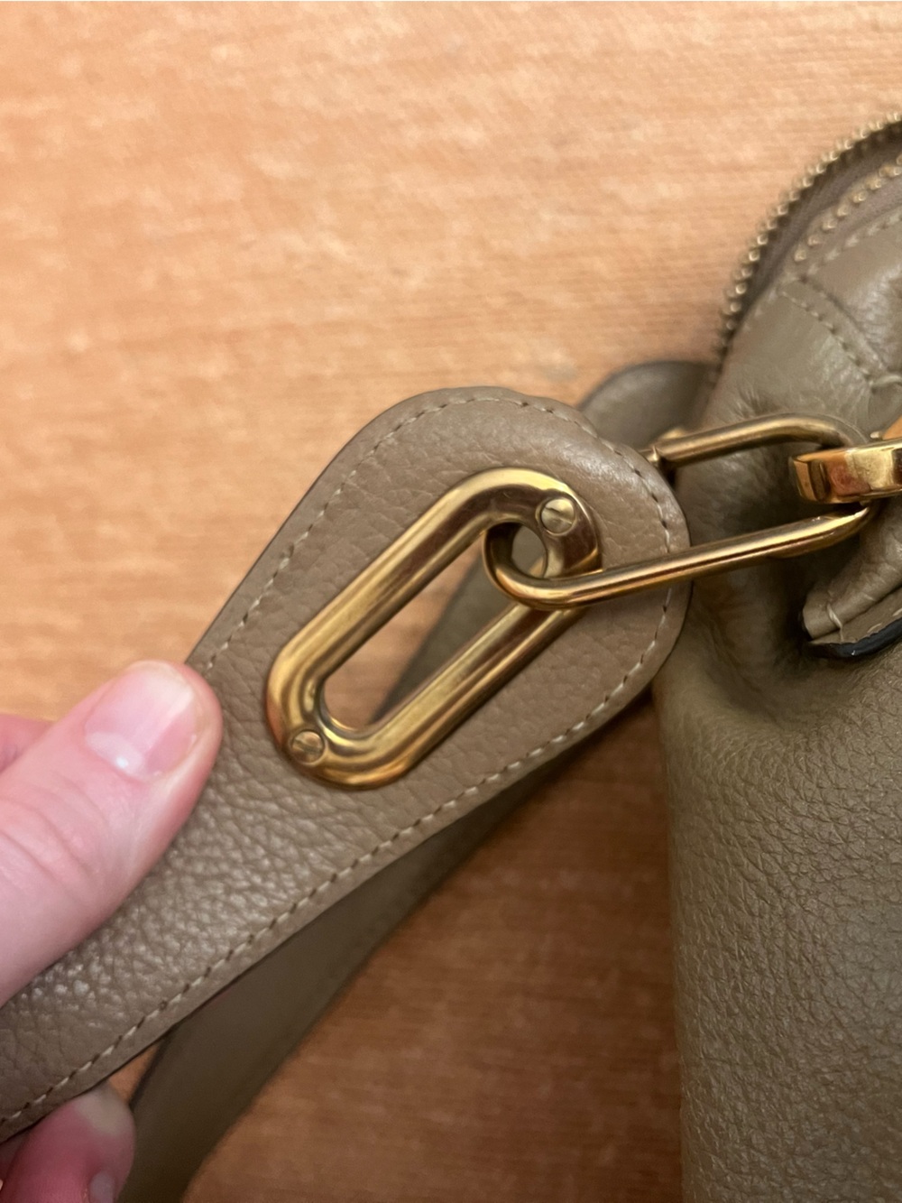 Chloé Paraty Handbag
FLAW * Bag - Women's Handbag - Picture 9 of 15